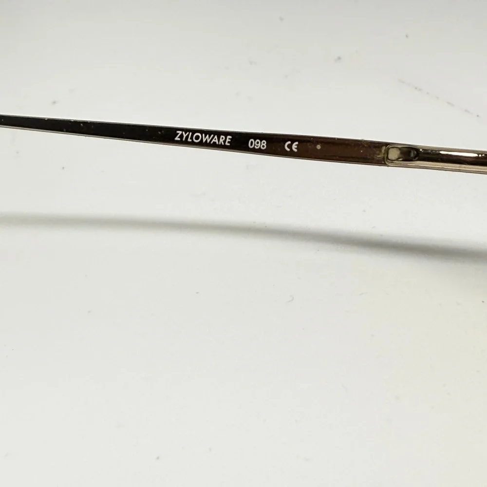 Gloria Vanderbilt 750 Zyloware Eyeglasses Clear Amber Oval Frames Vintage Style